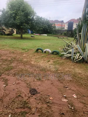 Commercial Property for Sale - Jahi