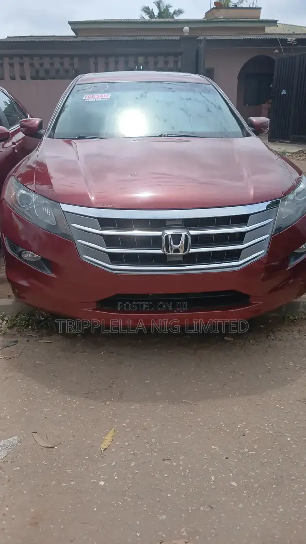Honda Crosstour 2010 Red - 1
