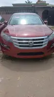 Honda Crosstour 2010 Red - 1