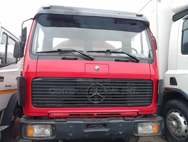 1999 Mercedes-Benz Water Tank Truck - Foreign Used - 1