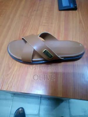 Gucci Palm Slippers - Multicolor