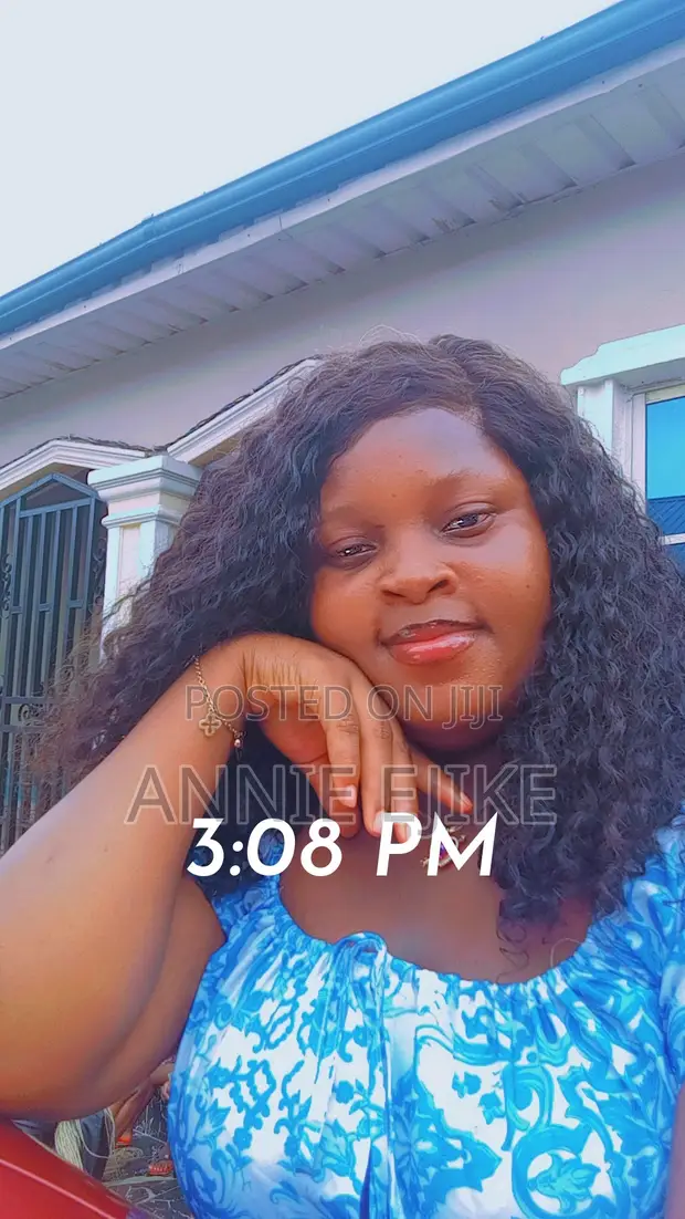 Advertising & Marketing CV - Female, Aba North - 1
