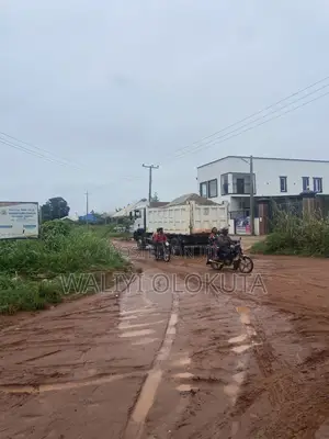 Tanya 30 na Yashi Mai kaifi