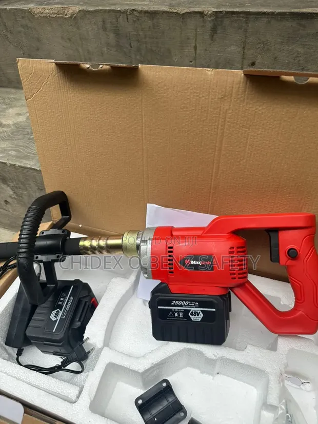 Maxtech 48V Cordless Concrete Vibrator - 1