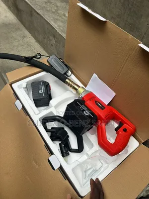Maxtech 48V Cordless Concrete Vibrator