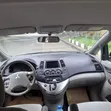 Mitsubishi Grandis 2005 Launin Azurfa - 2