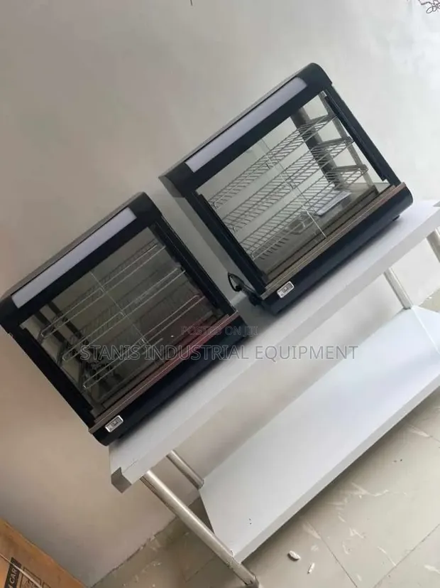 Brand New 2ft Snacks Warmer - 1