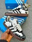 Sokokin Adidas masu inganci - 2
