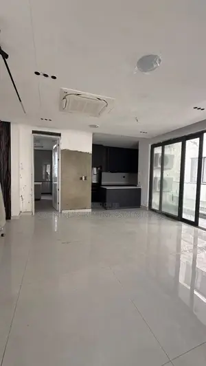 Furnished 5-Bedroom Detached Duplex a Banana Island