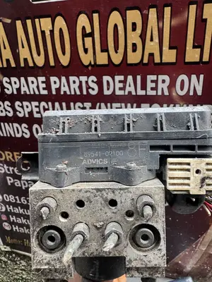 Used ABS Pump/Module - Toyota Corolla 2004