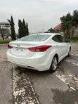 Hyundai Elantra GLS Sedan 2013 - Fari - 4