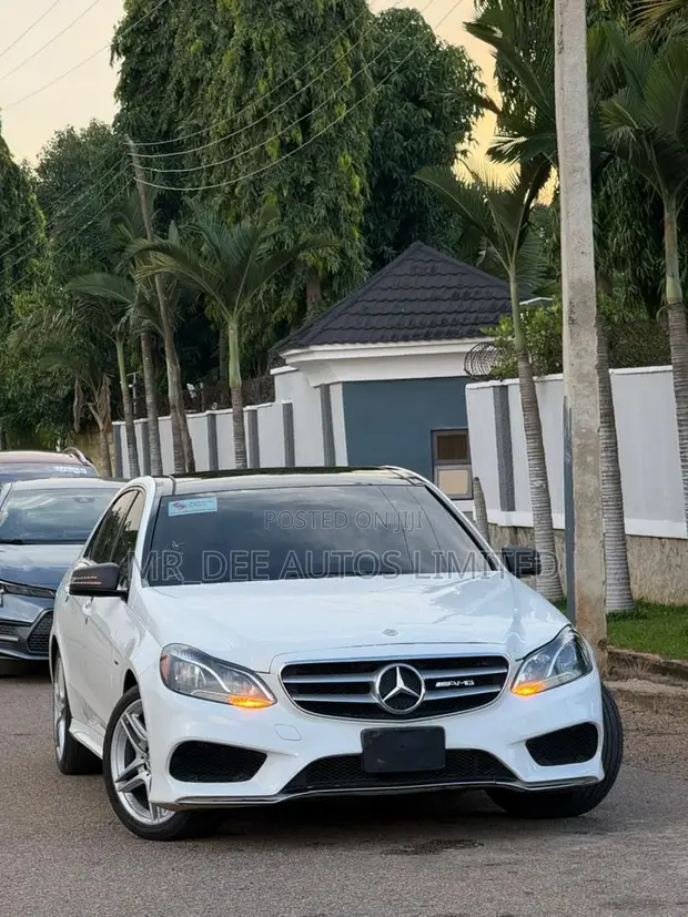 Mercedes-Benz E350 2013 White - 1