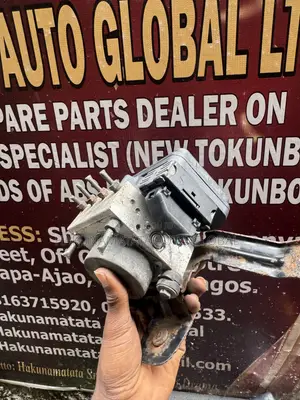 Tokunbo ABS Pump Module - Toyota Corolla 2011