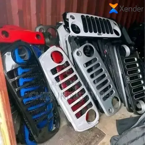 Gurin Gaba da Fitilun Gaba na Jeep Wrangler da Hummer H2 - 1