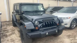 Jeep Wrangler & Hummer H2 Front Grill and Headlights