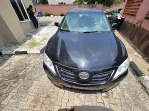 2010 Toyota Camry LE 2.5L Sedan - Black