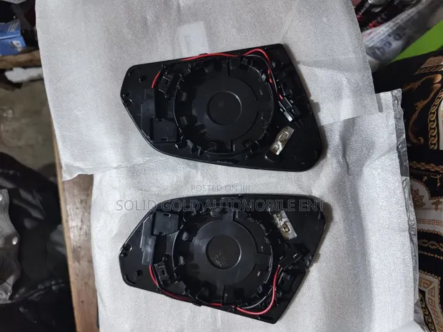 Hyundai Sonata 2016 Side Mirror Lens with Blind Spot - 1