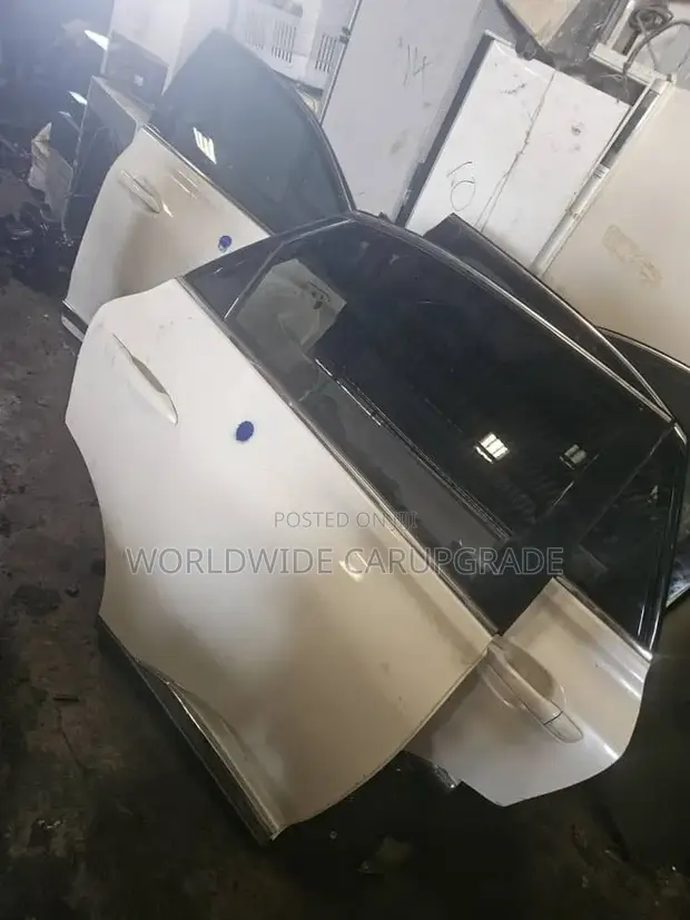Lexus RX350 Door (2010-2014) Tokunbo - 1