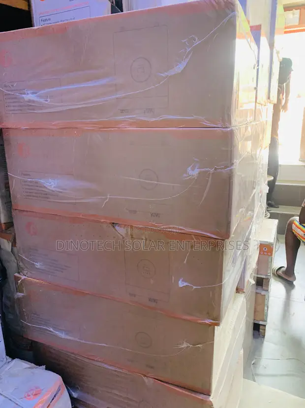 8kva 48v Felicitysolar Hybrid Inverter - 1