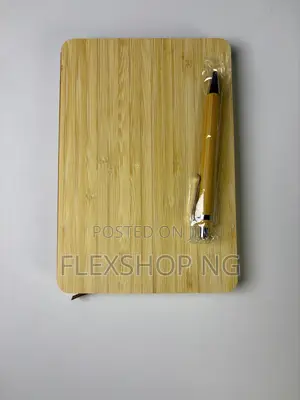 100 Shafuka Bamboo Jotter Tare da Pen