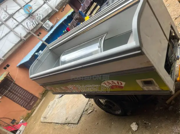 Used Chiller Glass - Foreign Used, Like New - 1