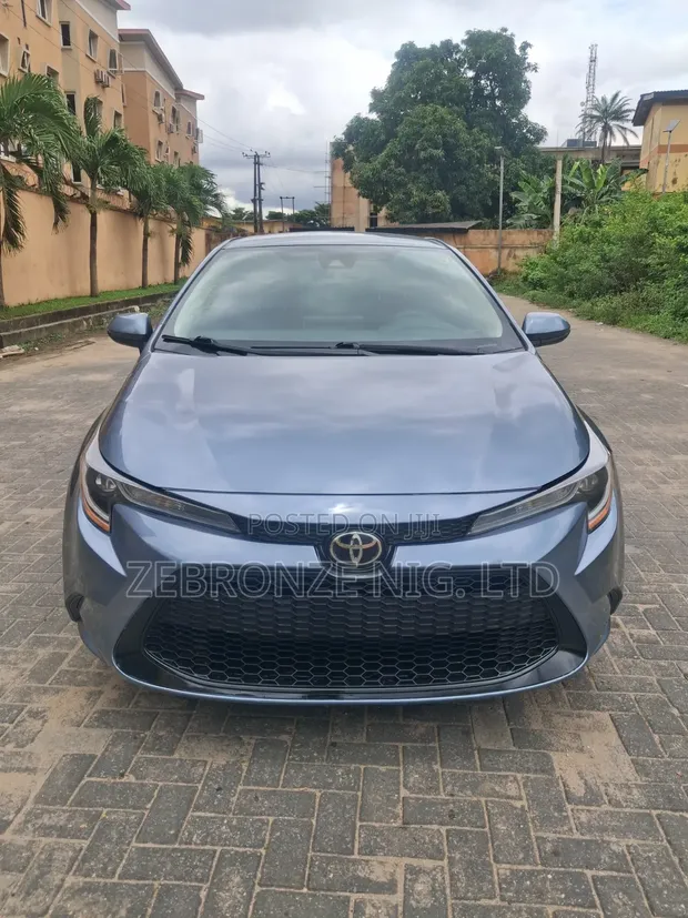 Toyota Corolla 2021 Blue - 1