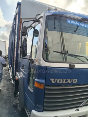Volvo Container Body Truck 2005 Blue