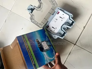 MK Electric 13A UK Weatherproof Socket (Double)
