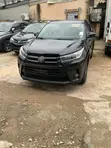 2018 Toyota Highlander SE 4x2 V6 SUV - 1