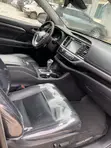 2018 Toyota Highlander SE 4x2 V6 SUV - 5