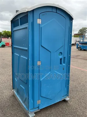 Mobile Toilet Unit with Shower and Hand Wash Basins