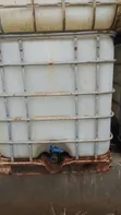 50 x 1000 Litre White Industrial Tanks (Used) - 1