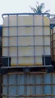 50 x 1000 Litre White Industrial Tanks (Used) - 2