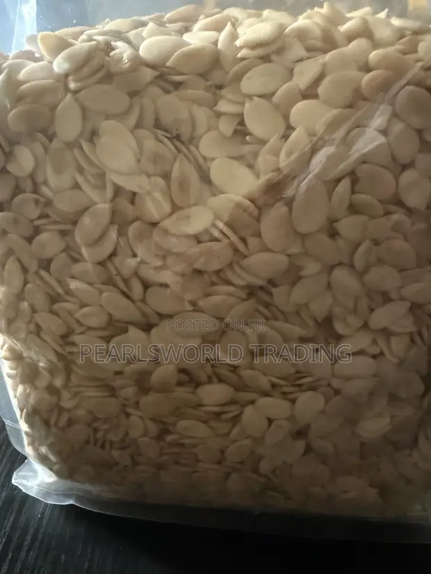 Premium Hand-Peeled Egusi - Clean & Stone-Free - 1