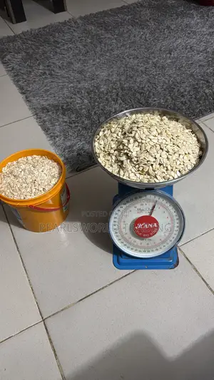 Egusi Mai Kyau Da Aka Fitar Da Hannu - Mai Tsabta Kuma Babu Dutse
