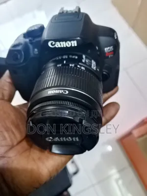 Canon 700D DSLR Camera da 18-55mm Lens
