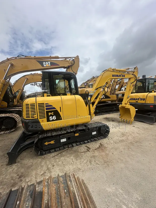 Komatsu PC56 Karamin Excavator - 1