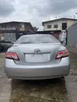 Toyota Camry 2011 Silver - 4
