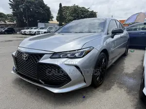 Toyota Avalon 2021 Silver