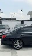 Mercedes-Benz E400 2018 Black - 5