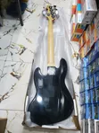 Fender Jazz Active 5-String Bass Guitar - 2