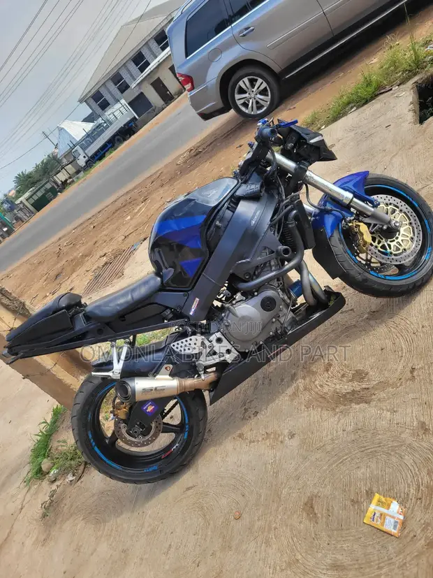 Honda CBR 1000cc Sport Bike 2008 - 1