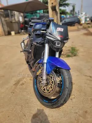 Honda CBR 1000cc Sport Bike 2008