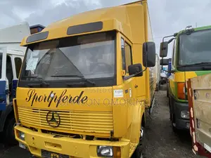 Mercedes-Benz 1114 Arocs Container Truck - Foreign Used