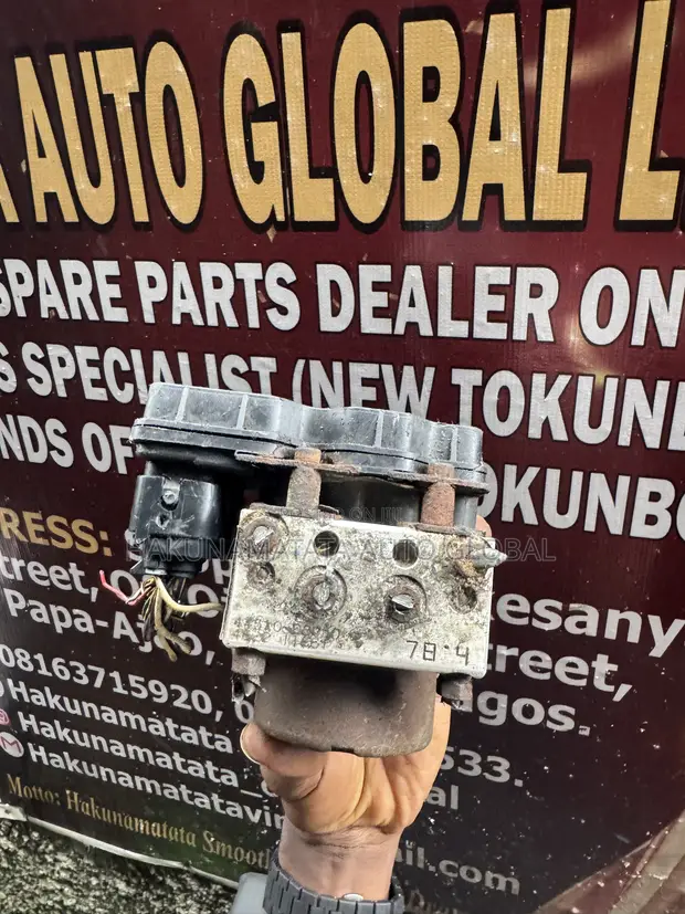 Toyota Sienna 2004-2006 ABS Pump/Module - New & Used - 1