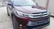 Toyota Highlander LE V6 2019 Burgundy - 1