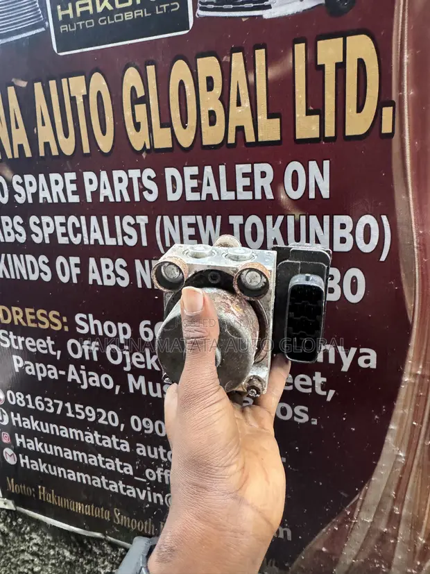 Toyota Sienna 2005 ABS Pump/Module - 1