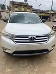 Toyota Highlander 2012 White - 2
