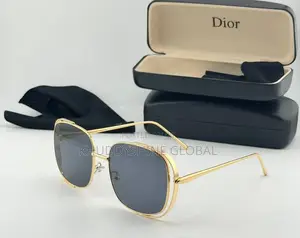 Met Girman Square Sunglasses - Blue Gradient Lenses
