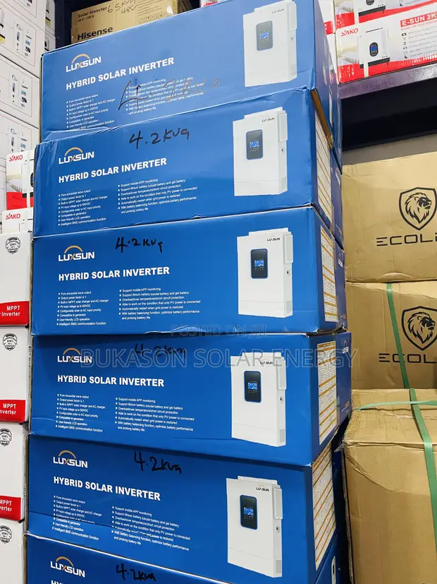 Luxsun 4.2kVA 24V Hybrid Inverter - 1